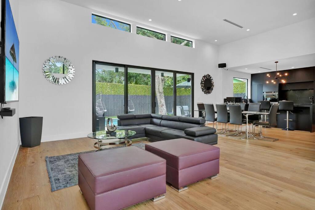Design House -Heated Pool -Big Yard -Gated Parking Villa Miami Exterior photo